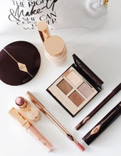 風(fēng)靡彩妝界的Charlotte Tilbury
